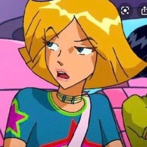 Meet your Posher, Abigail